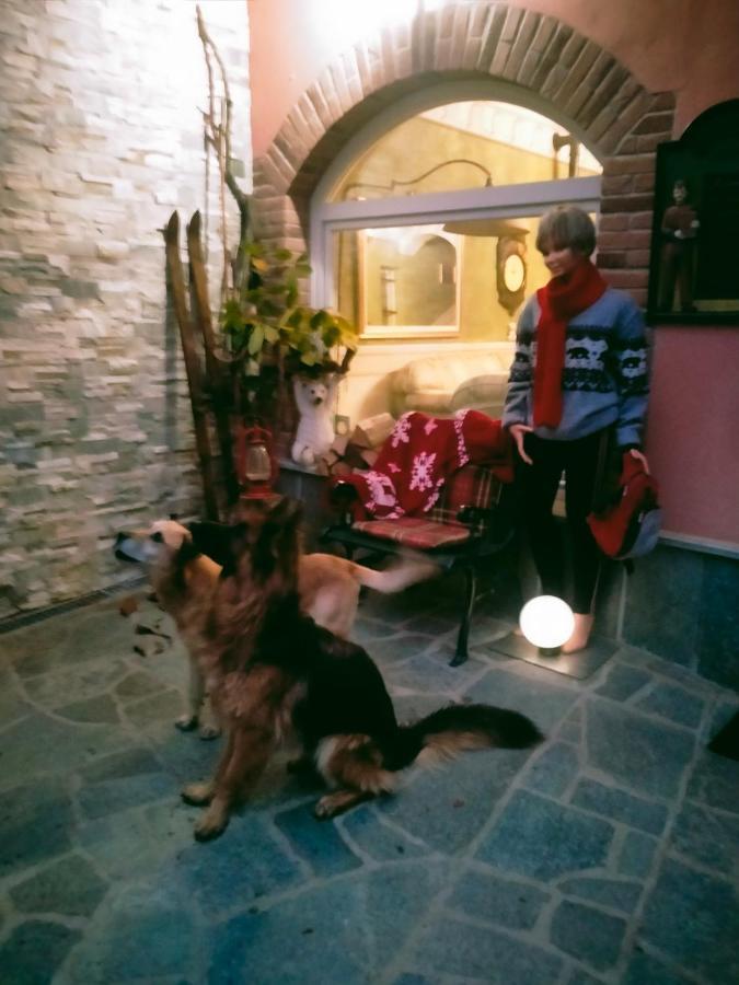 B&B Casa Dell'Orso Lurisia Exteriör bild