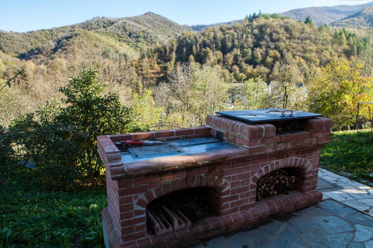 B&B Casa Dell'Orso Lurisia Exteriör bild